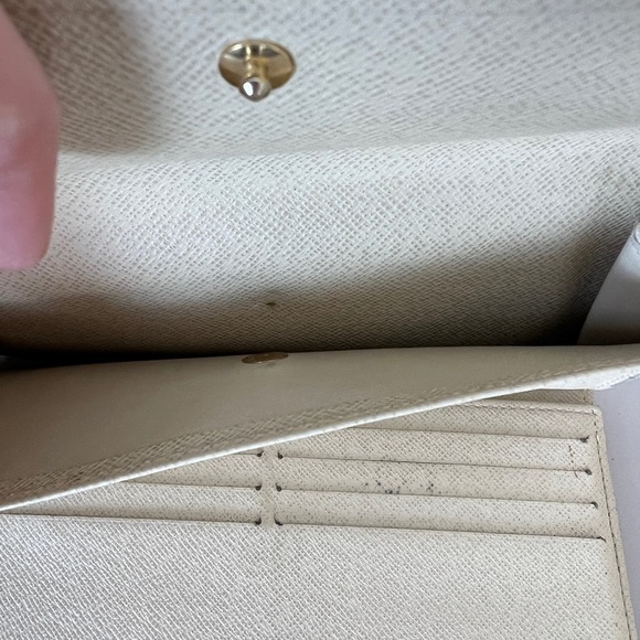 Louis Vuitton Damier Azure International Wallet - Picture 8 of 9